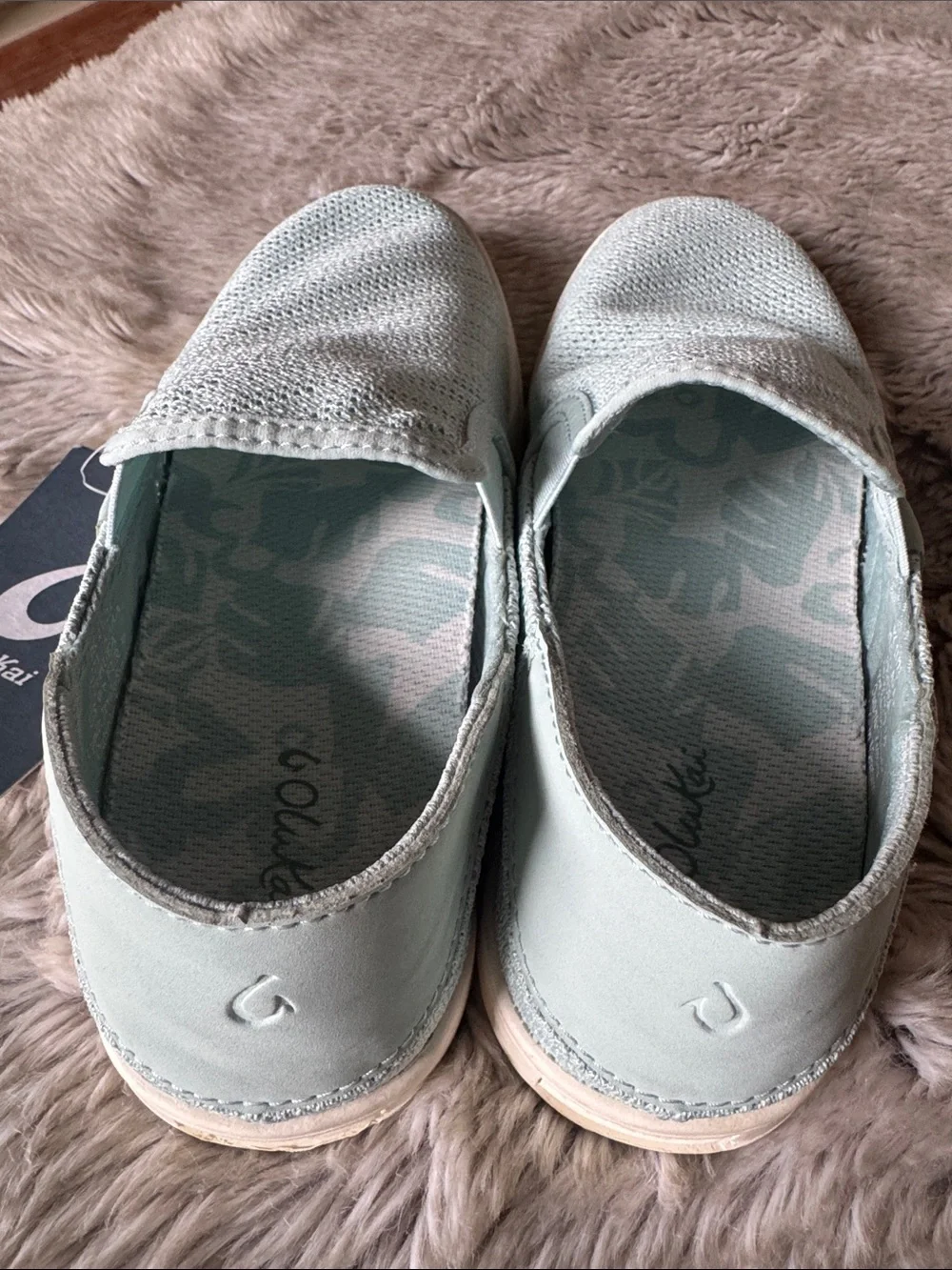 OluKai pehuea slip
